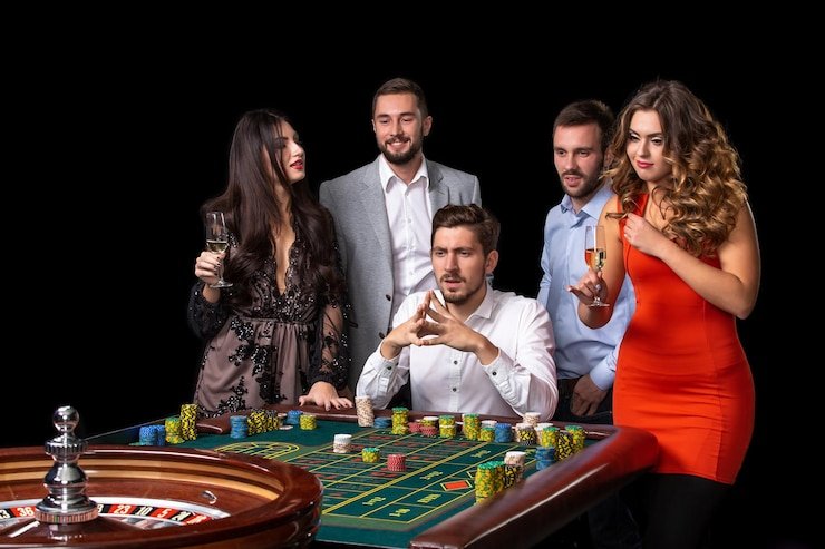 12jet প্লিংকো গেমের বোর্ড ও মাল্টিপ্লায়ার স্লট